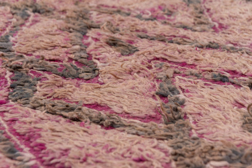 Vintage Moroccan Area Rug (5' x 10')